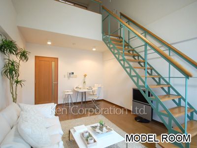 Living-Dining ※Photo of the same layout on 4 floor. Decoration and fixture may differ.