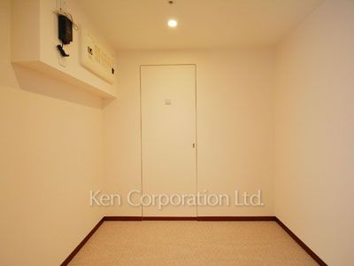 Closet ※Photo of the same layout on 25 floor. Decoration and fixture may differ.