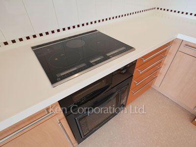 Kitchen ※Photo of the same layout on 25 floor. Decoration and fixture may differ.
