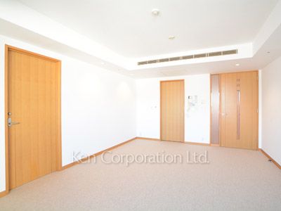 Living-Dining ※Photo of the same layout on 21 floor. Decoration and fixture may differ.