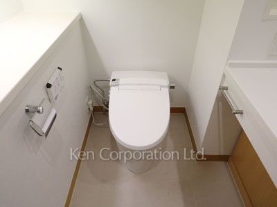 Lavatory