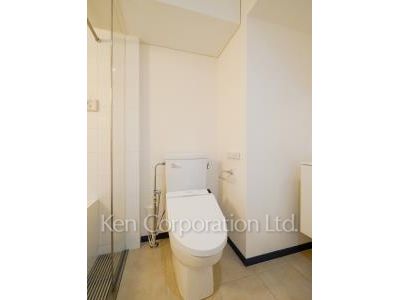 Lavatory