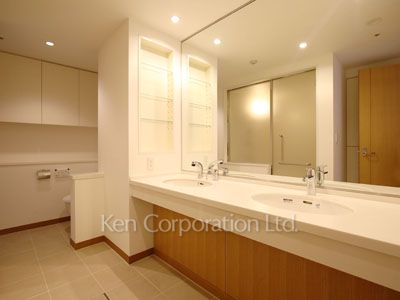 Powder Room
