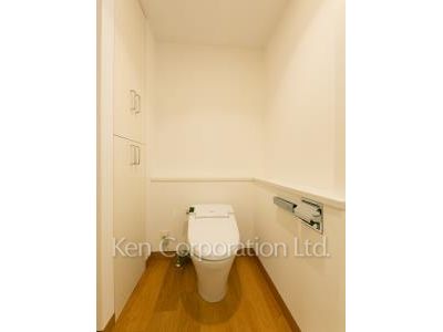 Lavatory