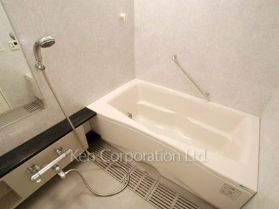 Bath ※Photo of the same layout on 2 floor. Decoration and fixture may differ.