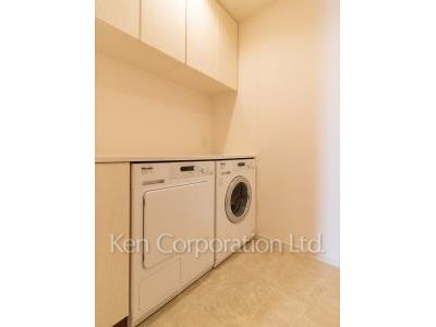 Other Interior/Fixtures