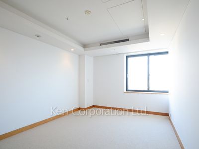 Bedroom ※Photo of the same layout on 12 floor. Decoration and fixture may differ.