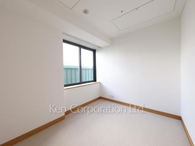 Bedroom ※Photo of the same layout on 10 floor. Decoration and fixture may differ.