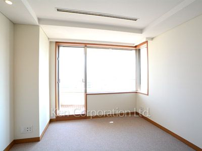 Bedroom ※Photo of the same layout on 15 floor. Decoration and fixture may differ.