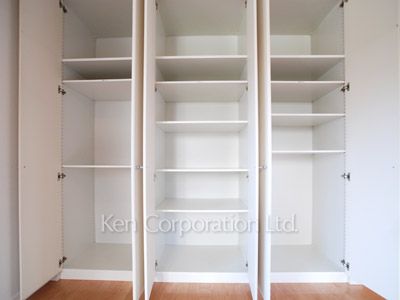 Closet ※Photo of the same layout on 4 floor. Decoration and fixture may differ.