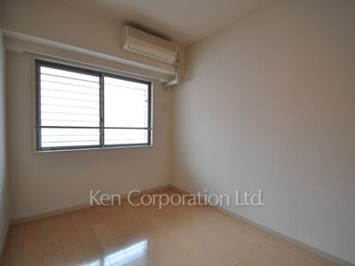 Other Room ※Photo of the same layout on 2 floor. Decoration and fixture may differ.