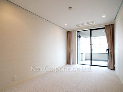 Other Room ※Photo of the same layout on 13 floor. Decoration and fixture may differ.