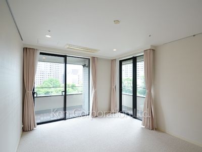 Other Room ※Photo of the same layout on 7 floor. Decoration and fixture may differ.