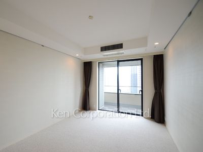 Bedroom ※Photo of the same layout on 21 floor. Decoration and fixture may differ.