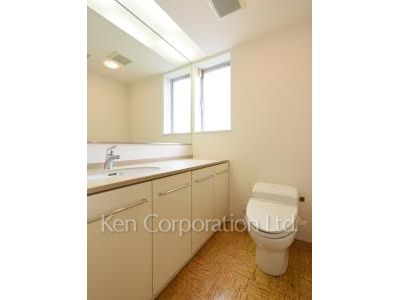 Lavatory
