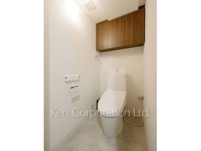 Lavatory