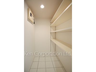 Closet