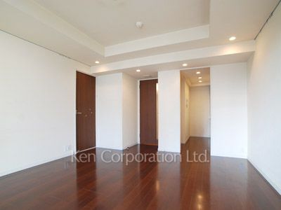 Living-Dining ※Photo of the same layout on 3 floor. Decoration and fixture may differ.