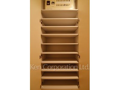 Shoes Closet ※Photo of the same layout on 3 floor. Decoration and fixture may differ.