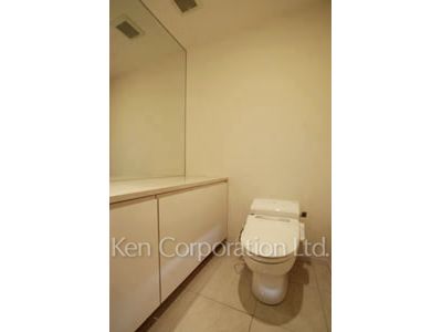 Lavatory
