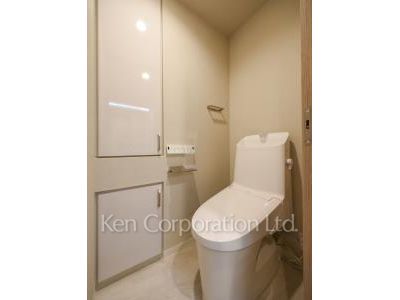 Lavatory