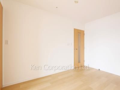 Den ※Photo of the same layout on 37 floor. Decoration and fixture may differ.