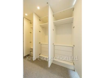 Walk-In Closet