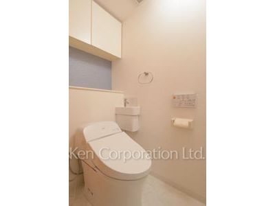 Lavatory ※Photo of the same layout on 19 floor. Decoration and fixture may differ.