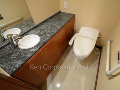 Lavatory