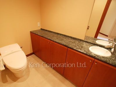 Lavatory