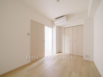 Service room (Extra room space)