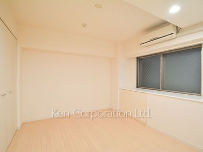 Bedroom ※Photo of the same layout on 2 floor. Decoration and fixture may differ.