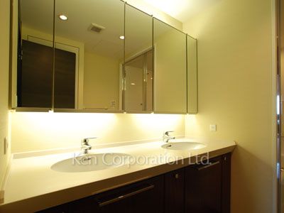 Powder Room