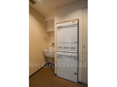 Washing Machine Space ※Photo of the same layout on 49 floor. Decoration and fixture may differ.
