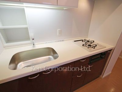 Kitchen ※Photo of the same layout on 3 floor. Decoration and fixture may differ.