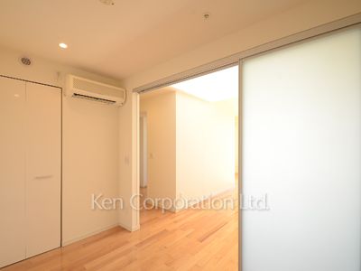 Other Room ※Photo of the same layout on 11 floor. Decoration and fixture may differ.