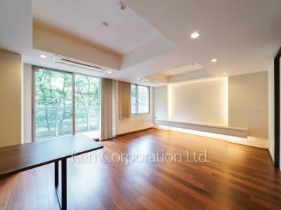 Private Living