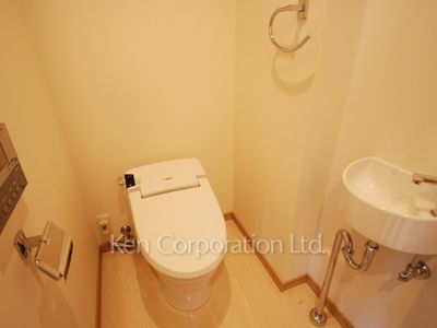 Lavatory