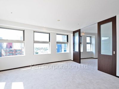Living-Dining ※Photo of the same layout on 12 floor. Decoration and fixture may differ.