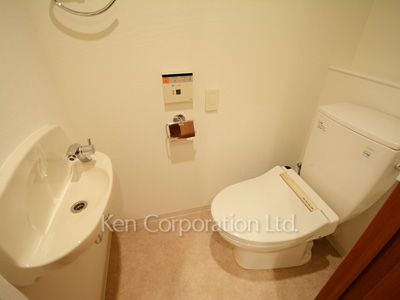 Lavatory
