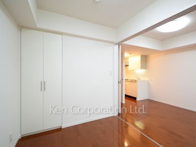 Bedroom ※Photo of the same layout on 3 floor. Decoration and fixture may differ.