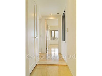 Other Interior/Fixtures ※Photo of the same layout on 8 floor. Decoration and fixture may differ.