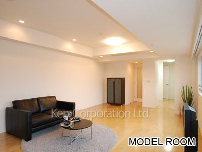 Living-Dining ※Photo of the same layout on 14 floor. Decoration and fixture may differ.