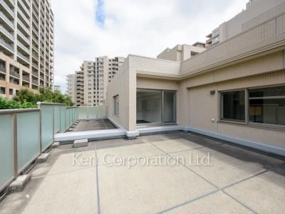 Roof Balcony