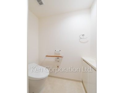 Lavatory