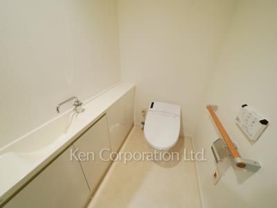 Lavatory