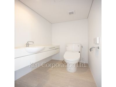 Lavatory