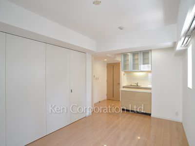 Living-Dining ※Photo of the same layout on 7 floor. Decoration and fixture may differ.