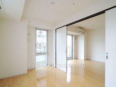 Bedroom ※Photo of the same layout on 21 floor. Decoration and fixture may differ.