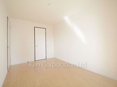 Bedroom ※Photo of the same layout on 16 floor. Decoration and fixture may differ.